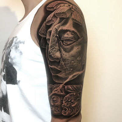 Read more about the article Blackwork face and mask Tattoo by Goethe Silva — Los Angeles, CA