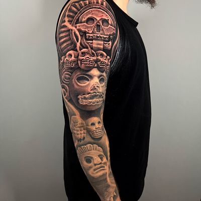 Read more about the article Illustrative Life/death Tattoo by Goethe Silva — Los Angeles, CA